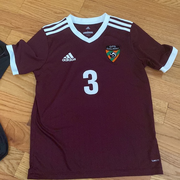 Adidas and under armor boy‘s t-shirt size L - Picture 2 of 7